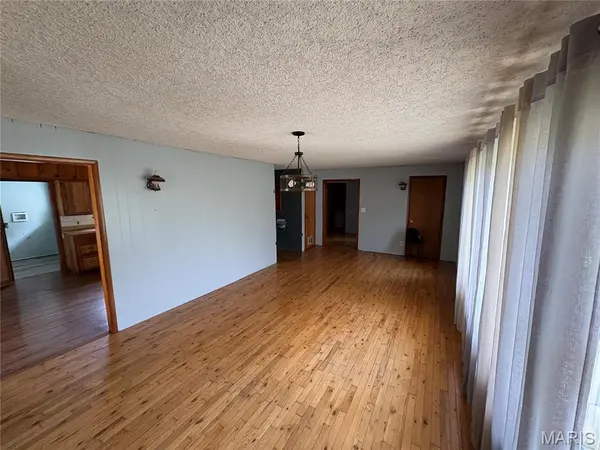 7440 Highway 17, Houston, MO 65483