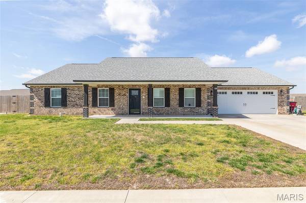 1201 Yosemite, Sikeston, MO 63801