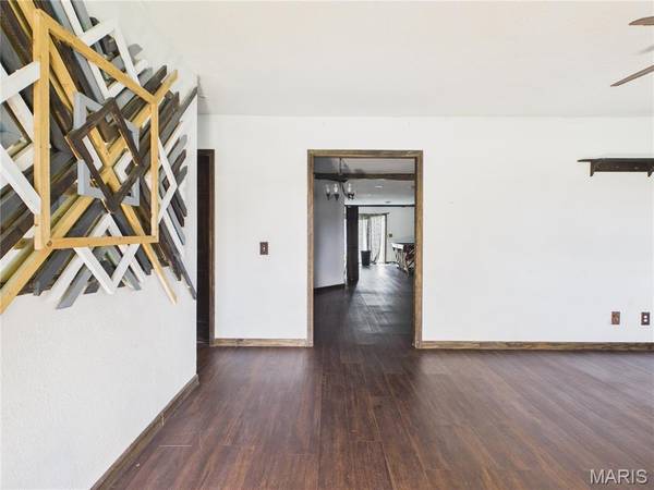 503 Barrett DR, Malden, MO 63863