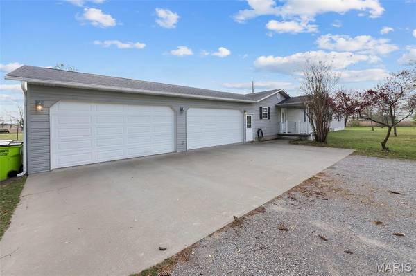 444 County Highway 505, Benton, MO 63736