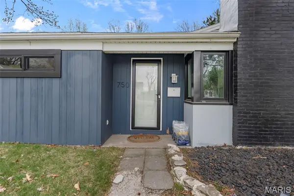 750 Perry AVE, Cape Girardeau, MO 63701