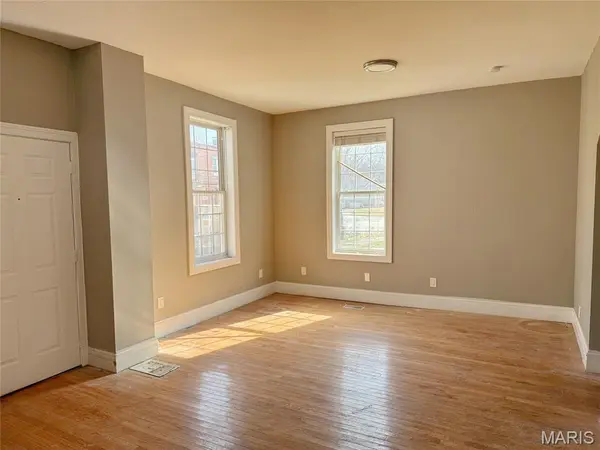 6429 Idaho AVE, St Louis, MO 63111