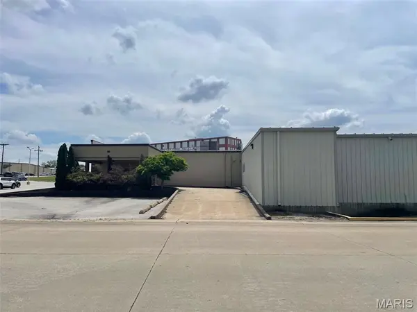 628 Old Saint Marys RD, Perryville, MO 63775