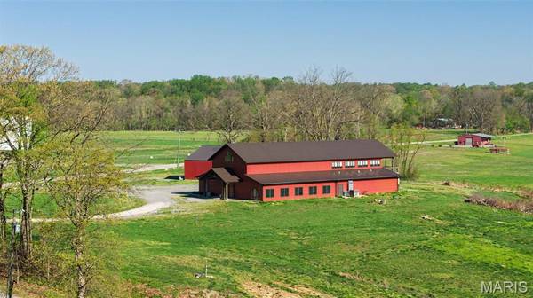 11001 State Route N, Scott City, MO 63780