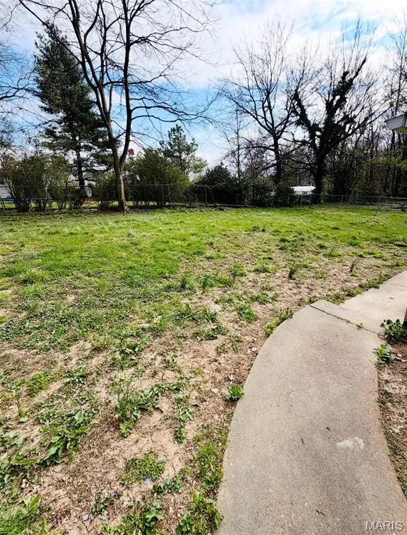 415 Forest ST, Jackson, MO 63755