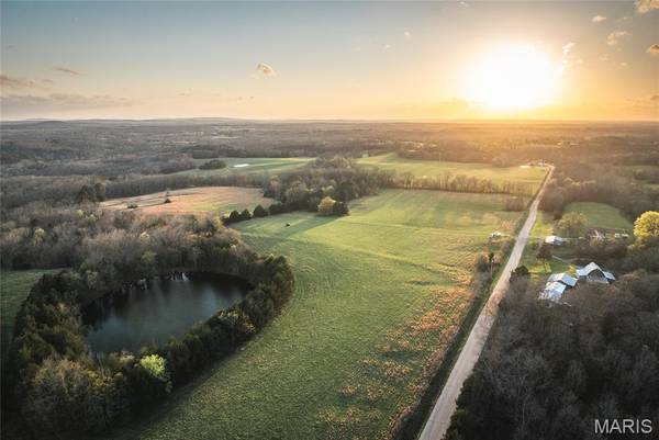 5262 Pinkston, Ste Genevieve, MO 63670