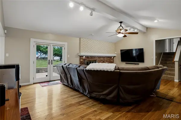 334 Dungate DR, Chesterfield, MO 63017