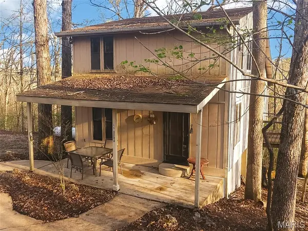 46 Dora DR, Greenville, MO 63944