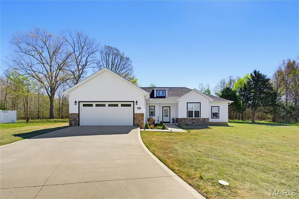 194 Duranda DR, Poplar Bluff, MO 63901