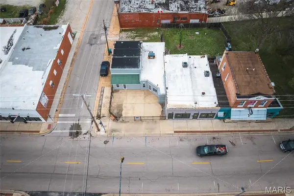 5 N Main ST, St Clair, MO 63077