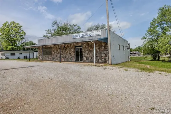 269 E 6th ST, Lebanon, MO 65536