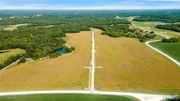 136 Otto CT, Silex, MO 63377