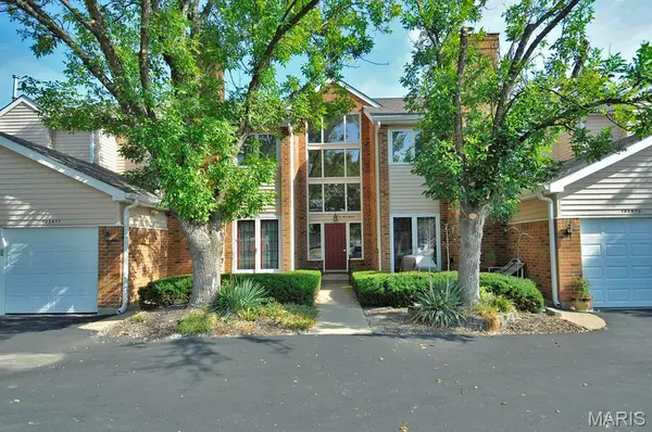 1034 Alpine Ridge DR #G5, St Louis, MO 63021