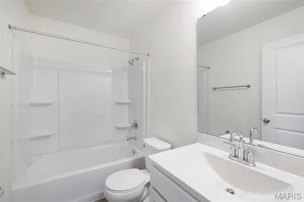 1009 Westhaven BLVD, Wentzville, MO 63385
