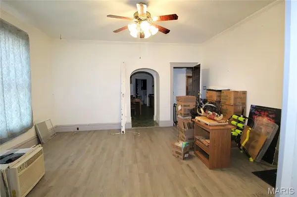 2230 E 24th ST, Granite City, IL 62040