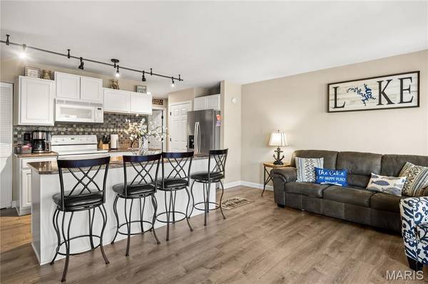 43 Southwood Shores CIR #1C, Lake Ozark, MO 65049