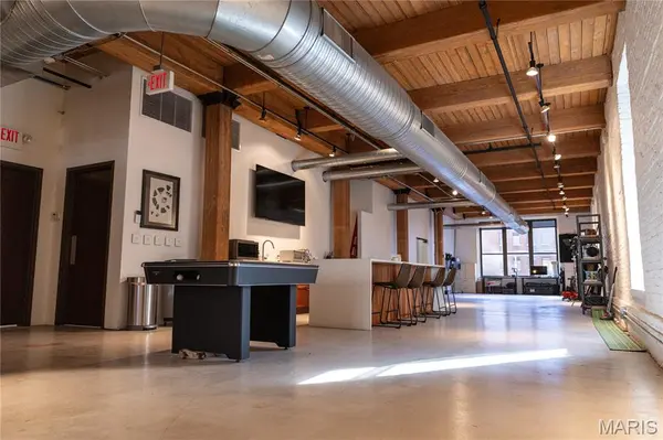 1115 Locust #200, St Louis, MO 63101