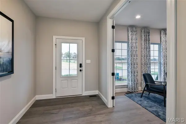 342 Healthy WAY, St Charles, MO 63304