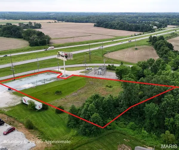 51 Hampel Rd. RD, Moscow Mills, MO 63362