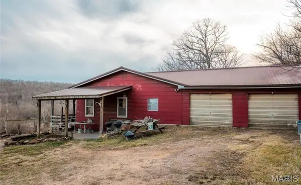 2164 Wayne 220 b RD, Silva, MO 63964