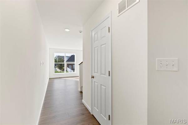 14 Town Centre CT, Foristell, MO 63348