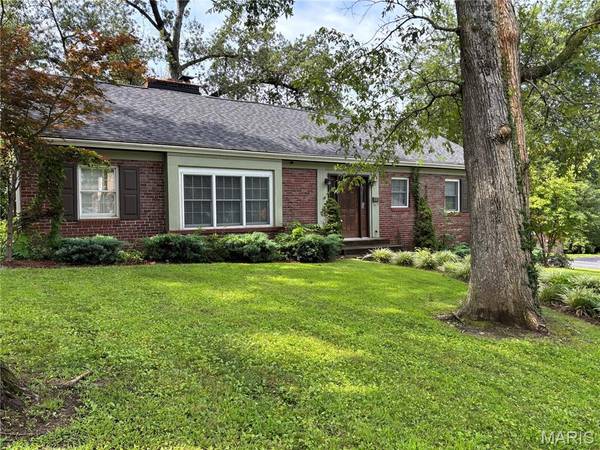 514 Carson RD, Ferguson, MO 63135