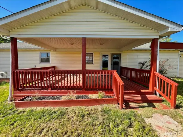 1507 Roberts DR, Salem, MO 65560