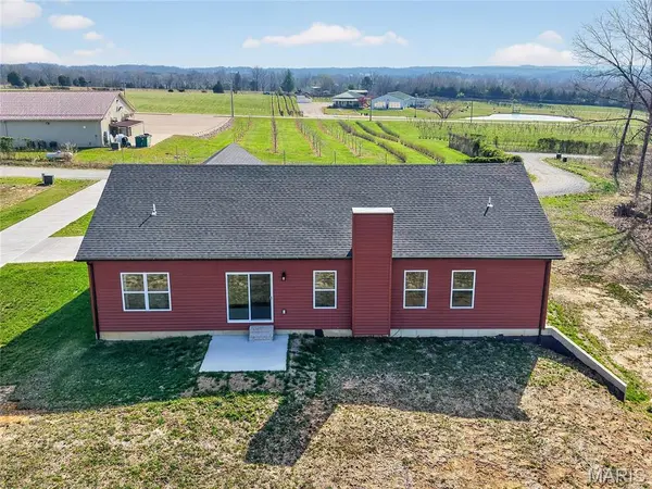 3525 Weatherby Lane, Farmington, MO 63640
