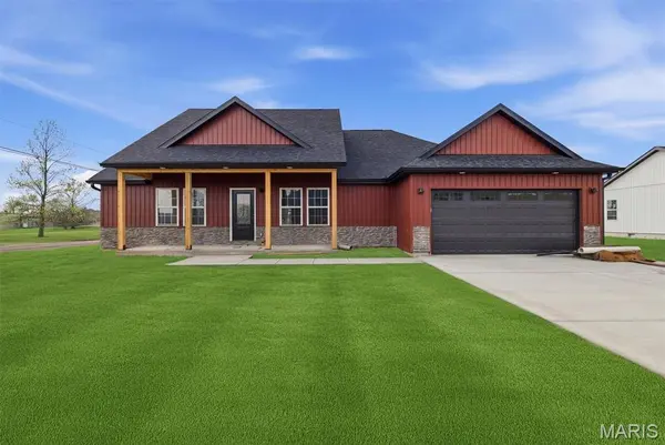 2601 M- Country DR, Mountain Grove, MO 65711