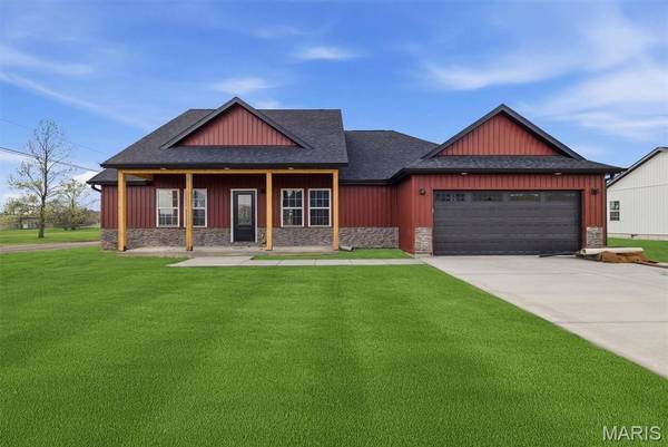 2601 M- Country DR, Mountain Grove, MO 65711