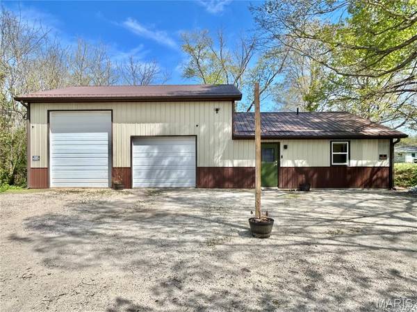 306 E Franklin ST, Salem, MO 65560