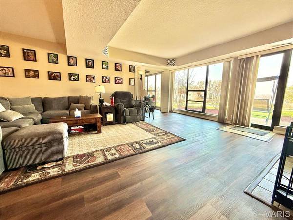 85 La Jolla DR #1C/346, Lake Ozark, MO 65049