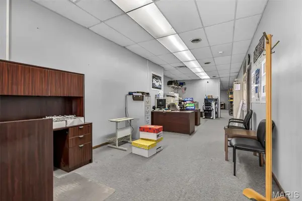 327 W Main ST, Park Hills, MO 63601