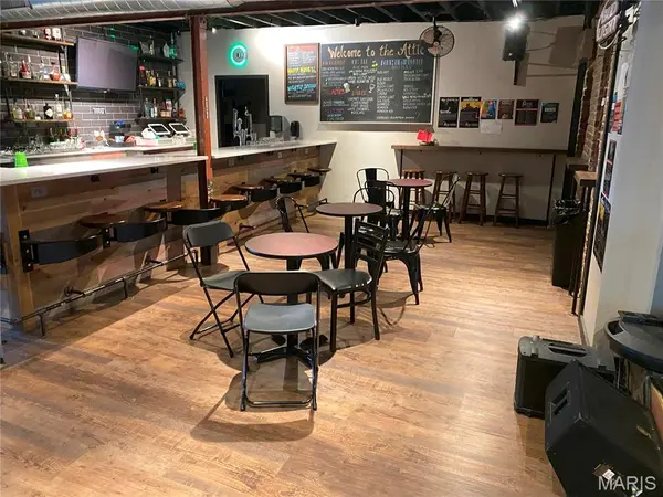4247 S Kingshighway #2nd Floor, St Louis, MO 63110