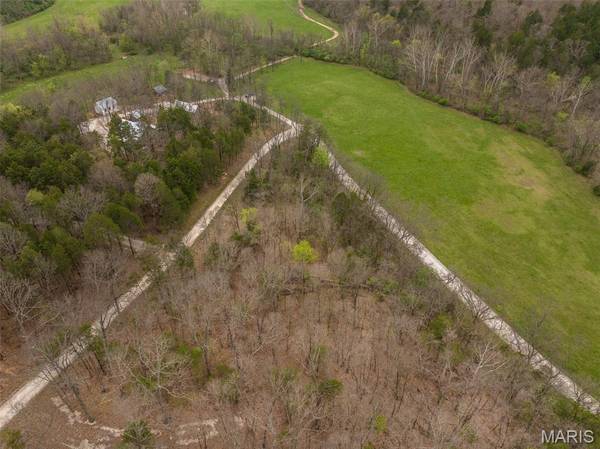 2903 Valley View DR, Innsbrook, MO 63390