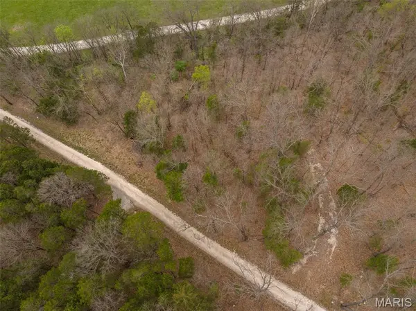 2903 Valley View DR, Innsbrook, MO 63390
