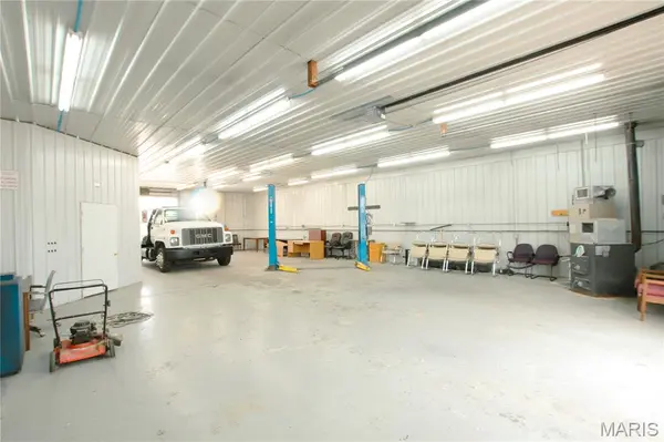 750 S Service RD, Sullivan, MO 63080