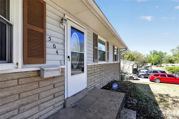 504 Topaz AVE, St Louis, MO 63137