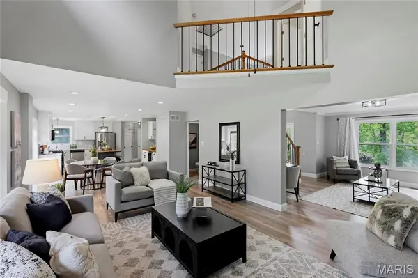 18217 Prickly Pear CT, Pacific, MO 63069
