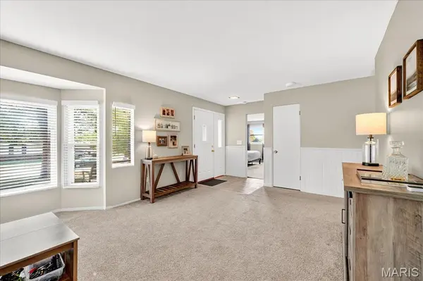 1659 Pepperwood DR, St Louis, MO 63146