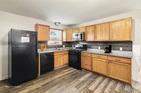 1845 Violet DR, Florissant, MO 63031