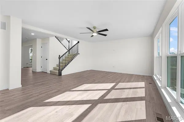 225 Heroes WAY, Florissant, MO 63031