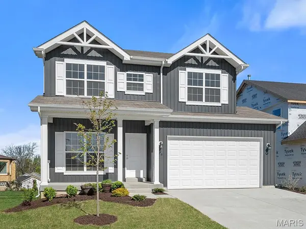 527 Apple Orchard LN, O'fallon, MO 63385