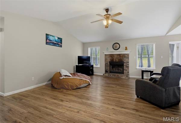 4041 Canebrake Valley DR, Dittmer, MO 63023
