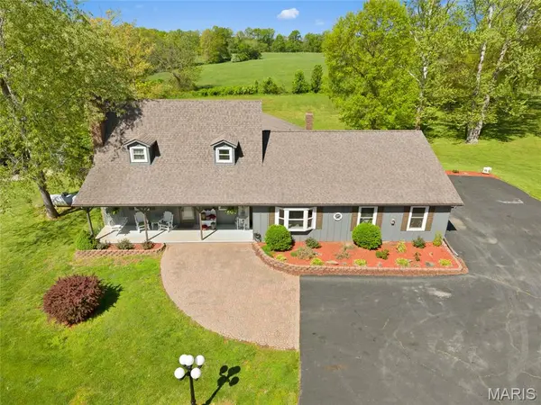 21069 Colony Church RD, Farmington, MO 63460