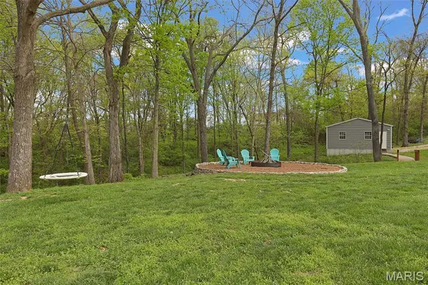 103 Meadow LN, Labadie, MO 63055