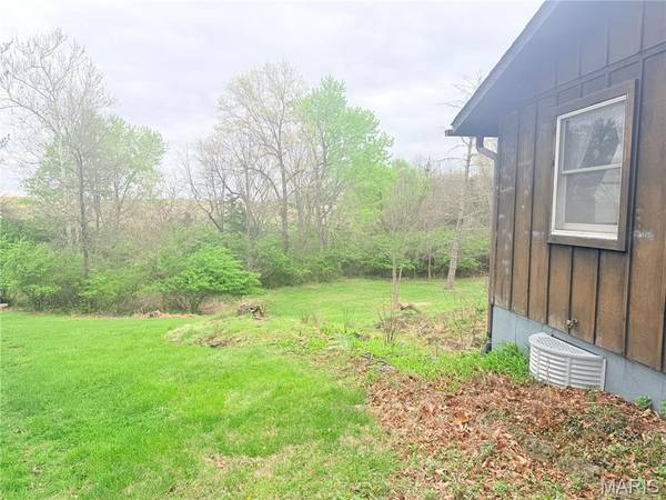 25274 S Lohman RD, Wright City, MO 63390