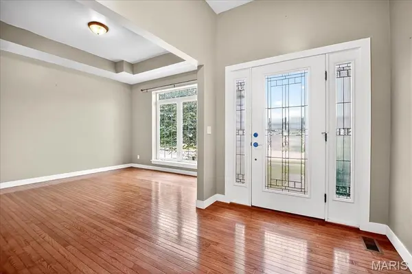 1336 Forest WAY, Wentzville, MO 63385