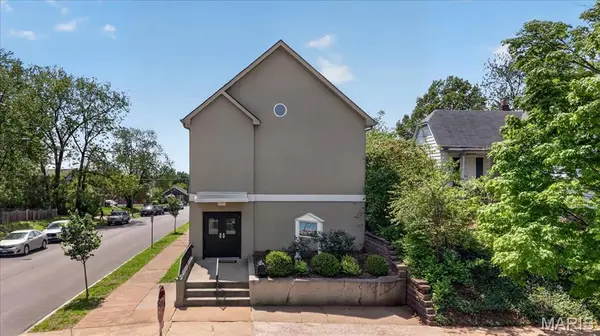 6420 Marmaduke AVE, St Louis, MO 63139