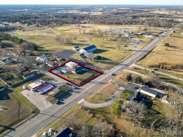1695 LYNN ST, Lebanon, MO 65536